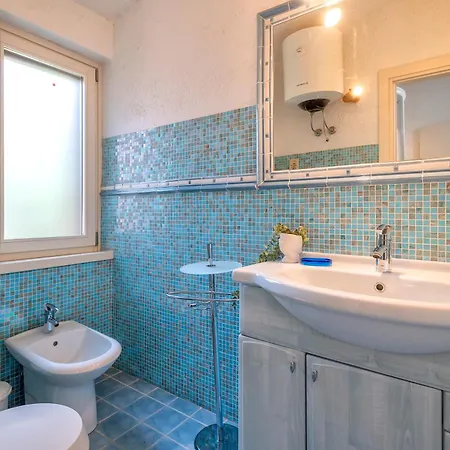 Elena Costa Paradiso