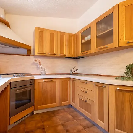 別荘 Elena コスタ・パラディーゾ